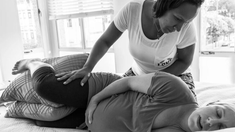 doula de parto massagem