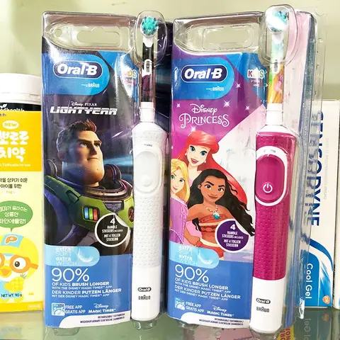 Bàn Chải Đánh Răng Điện Cho Bé: Loại Nào Tốt Nhất, An Toàn & Phù Hợp? Bàn Chải Đánh Răng Điện Cho Bé: Loại Nào Tốt Nhất, An Toàn & Phù Hợp?