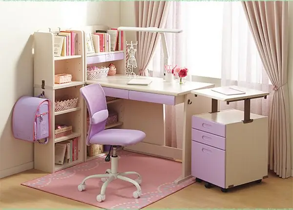 Bàn Học Thông Minh Cho Bé Gái: Tiêu Chí Chọn Lựa & Top Mẫu Phổ Biến