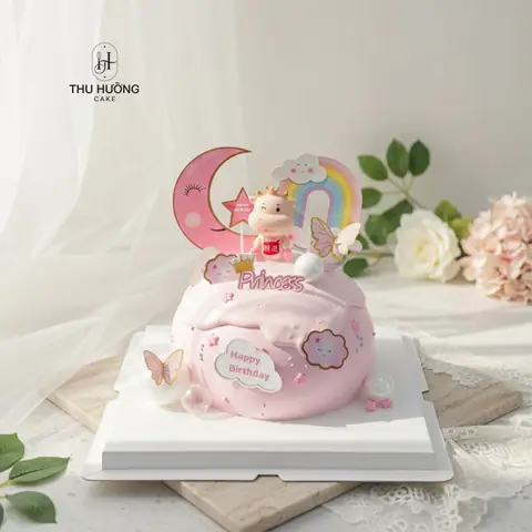 30+ Mẫu Bánh Kem Sinh Nhật Cho Bé Gái 5 Tuổi Đáng Yêu, Độc Đáo & Ý Tưởng Chọn Lọc
