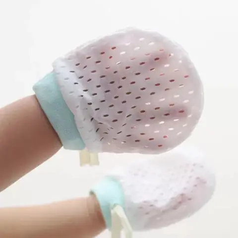 Bao Tay Lưới Cho Bé: Chọn Chất Liệu Thoáng Khí, Bảo Vệ An Toàn