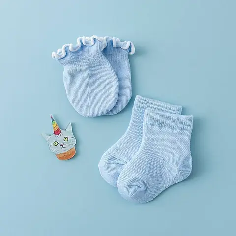 Bao Tay Lưới Cho Bé: Chọn Chất Liệu Thoáng Khí, Bảo Vệ An Toàn