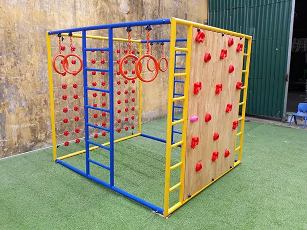 Bộ Đồ Chơi Vận Động Cho Bé: Lựa Chọn Nào Tốt Nhất, Phát Triển Toàn Diện?