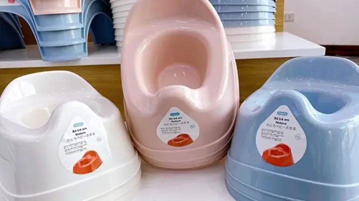 Top 10 Bô Vệ Sinh Cho Bé Tốt Nhất: Chọn Mua & Cách Huấn Luyện Hiệu Quả