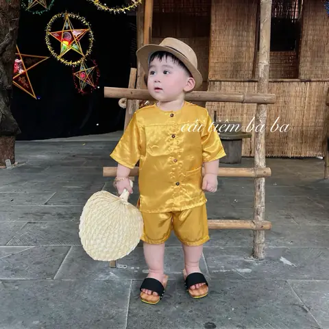 Bộ Quần Áo Chú Cuội Cho Bé: Hóa Trang Trung Thu Ngộ Nghĩnh & Ấm Áp
