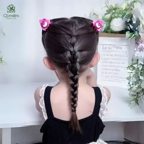 25+ Kiểu Buộc Tóc Đẹp, Dễ Thương Cho Bé Gái Đi Học, Đi Chơi Nhanh Chóng 25+ Kiểu Buộc Tóc Đẹp, Dễ Thương Cho Bé Gái Đi Học, Đi Chơi Nhanh Chóng