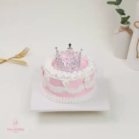 Khám Phá Các Kiểu Bánh Sinh Nhật Cho Bé Ngộ Nghĩnh & Độc Đáo Nhất 2024 Khám Phá Các Kiểu Bánh Sinh Nhật Cho Bé Ngộ Nghĩnh & Độc Đáo Nhất 2024