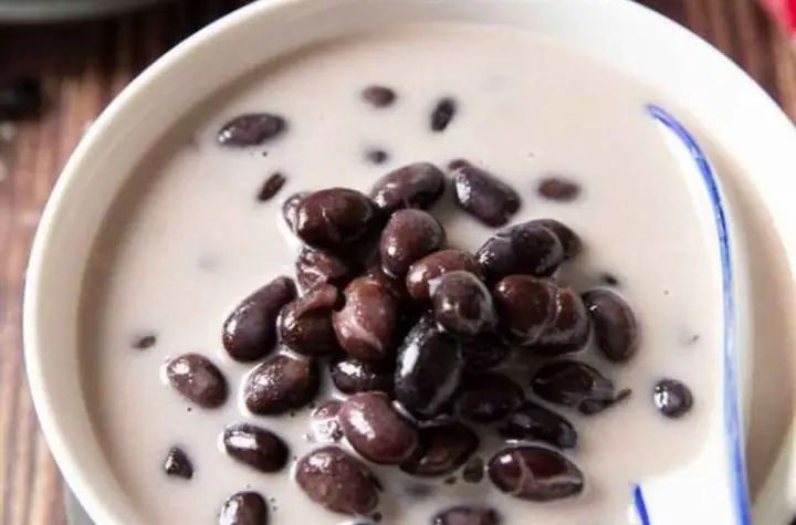 25+ Món Chè Ngon, Dễ Làm, Bổ Dưỡng Cho Bé Ăn Dặm & Gia Đình