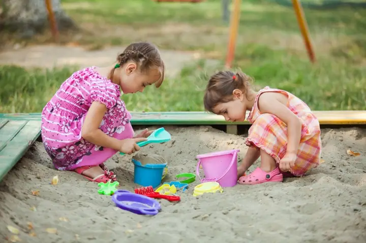 Cách Bắt Giun Kim Cho Bé An Toàn & Hiệu Quả Tại Nhà Cách Bắt Giun Kim Cho Bé An Toàn & Hiệu Quả Tại Nhà