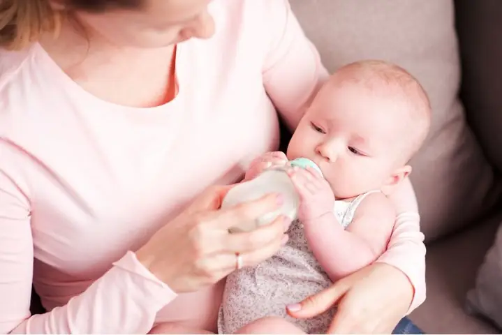 Cách Cai Sữa Cho Bé 20 Tháng Tuổi: Hướng Dẫn Chi Tiết Và An Toàn
