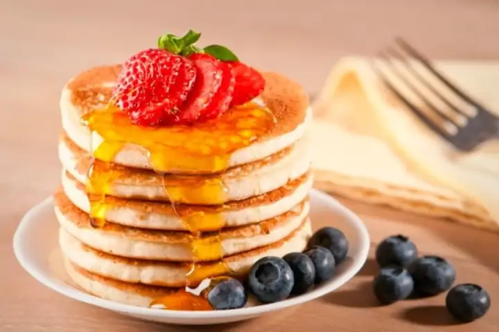 Cách Làm Bánh Pancake Cho Bé Ăn Dặm: Công Thức Mềm Ngọt, Dinh Dưỡng Từ 7 Tháng Tuổi Cách Làm Bánh Pancake Cho Bé Ăn Dặm: Công Thức Mềm Ngọt, Dinh Dưỡng Từ 7 Tháng Tuổi