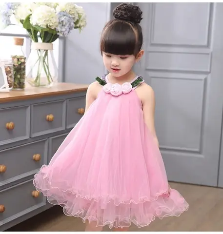 Bí Quyết Làm Đẹp Cho Bé Gái: Từ Sơ Sinh Đến Tuổi Dậy Thì
