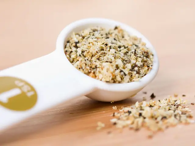 Cách Làm Hạt Nêm Tự Nhiên Cho Bé Ăn Dặm Tại Nhà Đơn Giản, An Toàn