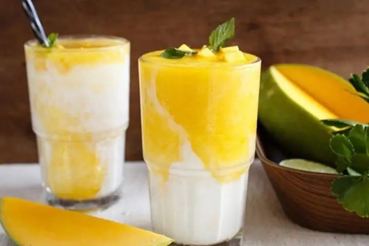 Hướng Dẫn Chi Tiết Cách Làm Sinh Tố Chuối Sữa Chua Cho Bé Thơm Ngon, Bổ Dưỡng Hướng Dẫn Chi Tiết Cách Làm Sinh Tố Chuối Sữa Chua Cho Bé Thơm Ngon, Bổ Dưỡng