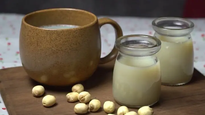 Cách Làm Sữa Ngô Hạt Sen Cho Bé Thơm Ngon, Bổ Dưỡng Tại Nhà