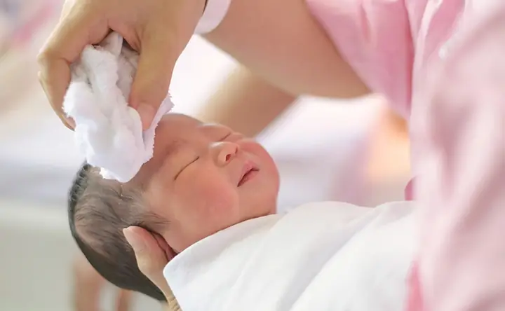 Hướng Dẫn May Khăn Sữa Cho Bé Đơn Giản Tại Nhà Hướng Dẫn May Khăn Sữa Cho Bé Đơn Giản Tại Nhà