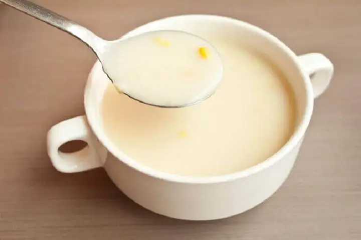 Bí Quyết Pha Bột Ăn Dặm Cho Bé Chuẩn Chỉnh, Không Vón Cục