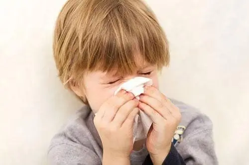 Cách Trị Cảm Lạnh Cho Bé An Toàn, Hiệu Quả Tại Nhà & Những Lưu Ý Quan Trọng