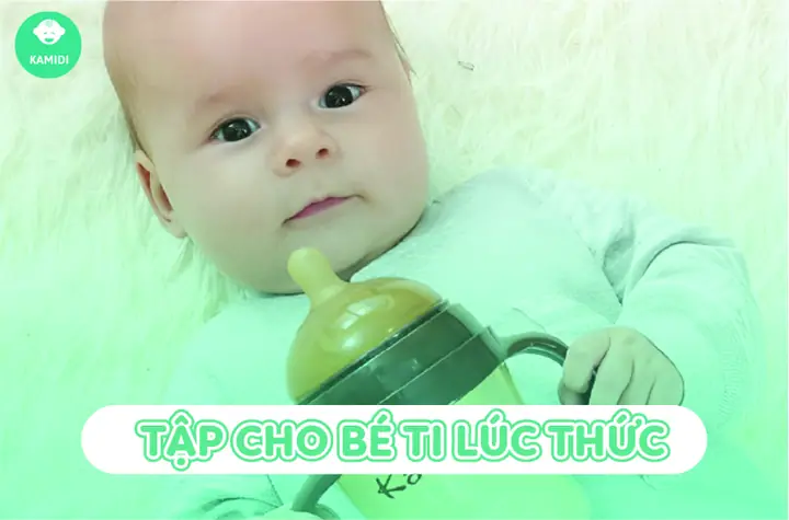 Hướng Dẫn Vắt Sữa Mẹ Cho Bé Bú Bình Đúng Cách: Quy Trình & Lưu Ý Quan Trọng