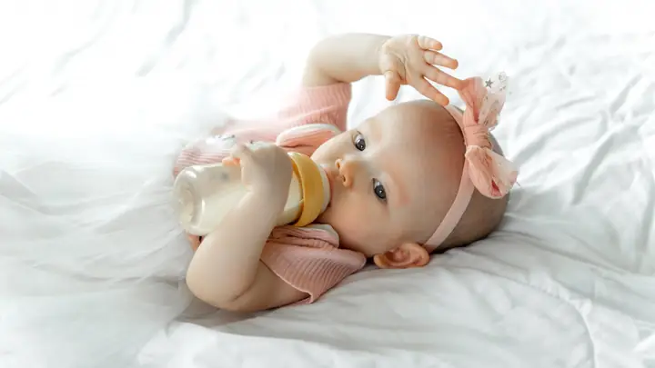 Bé 17 Tháng Cai Sữa: Thời Điểm, Cách Thức An Toàn Và Những Lưu Ý Quan Trọng
