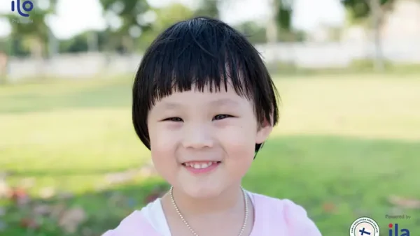 30+ Kiểu Tóc Ngắn Cực Xinh Cho Bé Gái 3 Tuổi: Dễ Thương, Mát Mẻ & Thoải Mái