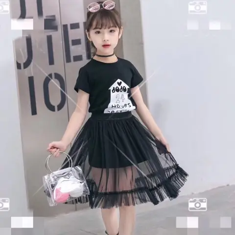 Chân Váy Màu Đen Cho Bé Gái: Hướng Dẫn Chọn Mua & Phối Đồ Sành Điệu