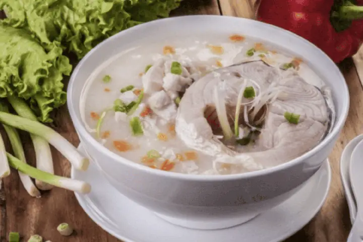 Hướng Dẫn Chi Tiết Cách Nấu Cháo Cá Lóc Đậu Xanh Cho Bé Ăn Dặm Thơm Ngon, Bổ Dưỡng