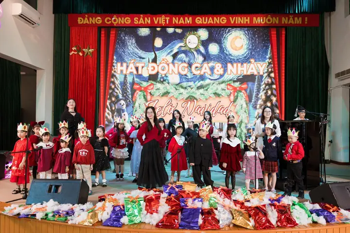 Tìm Lớp Thanh Nhạc Cho Bé: Tiêu Chí Chọn Địa Chỉ Uy Tín & Gợi Ý Hay Tìm Lớp Thanh Nhạc Cho Bé: Tiêu Chí Chọn Địa Chỉ Uy Tín & Gợi Ý Hay