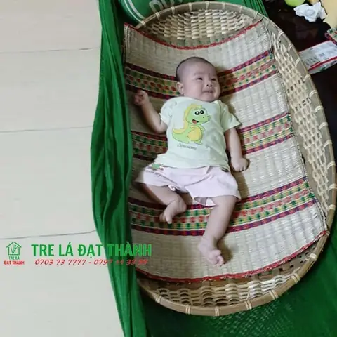 Cho Bé Nằm Võng Đúng Cách: Lợi Ích, Tác Hại & Lưu Ý Quan Trọng Cho Sức Khỏe Cột Sống Cho Bé Nằm Võng Đúng Cách: Lợi Ích, Tác Hại & Lưu Ý Quan Trọng Cho Sức Khỏe Cột Sống