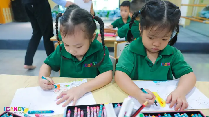 Kinh Nghiệm Chọn Trường Mầm Non Cho Bé: 10+ Tiêu Chí Quan Trọng Ba Mẹ Cần Biết