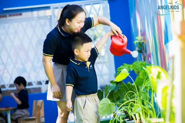 Kinh Nghiệm Chọn Trường Mầm Non Cho Bé: 10+ Tiêu Chí Quan Trọng Ba Mẹ Cần Biết