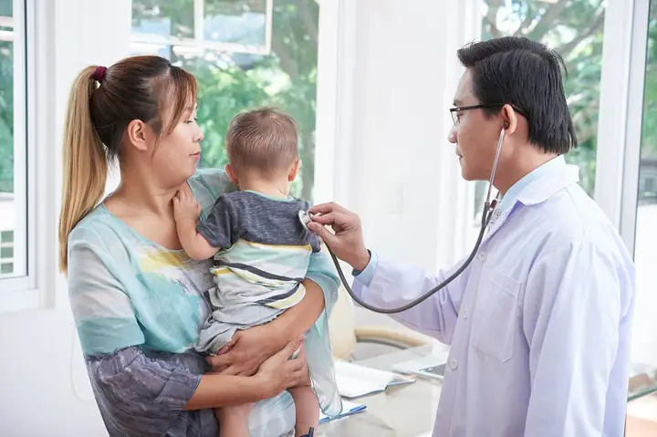 Hướng Dẫn Xử Lý Hôi Miệng Cho Bé 1 Tuổi: Nguyên Nhân, Cách Trị & Phòng Ngừa Hiệu Quả