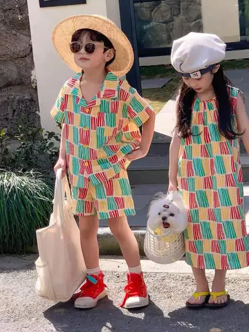 Chuẩn Bị Đồ Đi Biển Cho Bé Gái: Danh Sách Đầy Đủ & Kinh Nghiệm Chọn Lọc