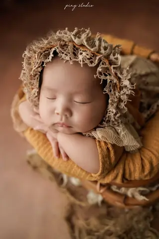Bí Quyết Chụp Ảnh Cho Bé 6 Tháng Tuổi Đẹp Tự Nhiên Tại Nhà & Studio
