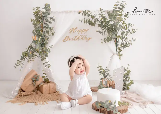 Chụp Hình Đầy Năm Cho Bé: Ý Tưởng Concept, Bảng Giá & Kinh Nghiệm Lưu Giữ Khoảnh Khắc