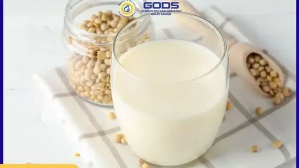 Có Nên Cho Bé Gái Uống Sữa Đậu Nành? Giải Đáp A-Z & Lưu Ý Quan Trọng