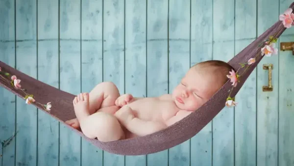 Có Nên Cho Bé Sơ Sinh Nằm Võng? Lợi Ích, Rủi Ro Và Lời Khuyên Từ Chuyên Gia