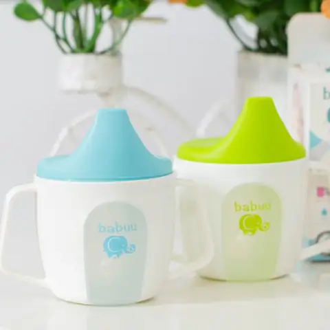 Top 10 Cốc Tập Uống Nước Cho Bé: Lựa Chọn Tốt Nhất Cho Bé Yêu