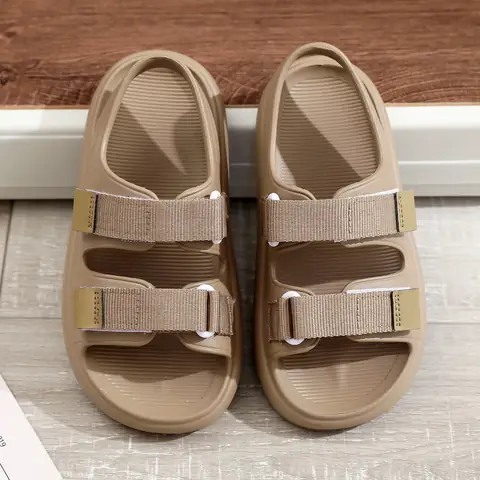 Dép Biti's Cho Bé Trai 1 Tuổi: Chọn Size, Mẫu Mã & Lưu Ý An Toàn Dép Biti's Cho Bé Trai 1 Tuổi: Chọn Size, Mẫu Mã & Lưu Ý An Toàn