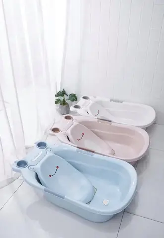 Ghế Lót Chậu Tắm Cho Bé Sơ Sinh: Chọn Loại Nào Tốt & An Toàn Nhất? Ghế Lót Chậu Tắm Cho Bé Sơ Sinh: Chọn Loại Nào Tốt & An Toàn Nhất?