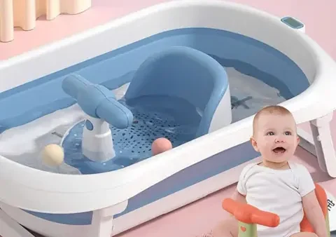 Ghế Ngồi Tắm Cho Bé: Hướng Dẫn Chọn Mua An Toàn & Tiện Lợi