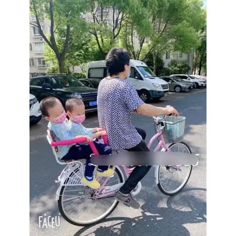 Ghế Ngồi Xe Đạp Cho 2 Bé: Tiêu Chí Chọn Lọc & Lưu Ý An Toàn Ghế Ngồi Xe Đạp Cho 2 Bé: Tiêu Chí Chọn Lọc & Lưu Ý An Toàn