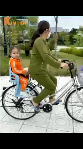 Ghế Nhựa Ngồi Xe Đạp Cho Bé: Chọn Lựa An Toàn & Tiện Lợi