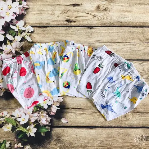 Giày Carter Cho Bé Gái: Chọn Lựa Ấm Áp & Thời Trang Cho Bé Yêu