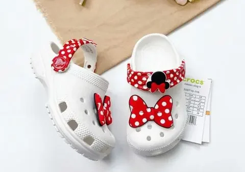Top 10 Mẫu Giày Disney Cho Bé Gái: Cập Nhật Mới Nhất 2027