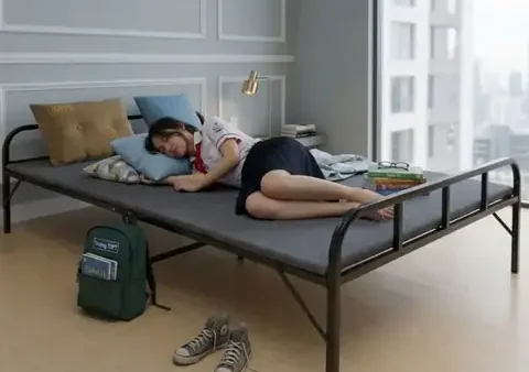 Giường Nằm Cho Em Bé: Tiêu Chí Chọn, Các Loại Phổ Biến & Hướng Dẫn Chi Tiết
