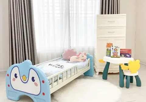 Giường Nhựa Holla Cho Bé: Đánh Giá Chi Tiết, Ưu Điểm & Nơi Mua Uy Tín