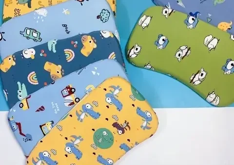 Gối Cao Su Non Cho Bé: Chọn Lọc Tốt Nhất Giúp Bé Ngủ Ngon, Bảo Vệ Cột Sống Cổ