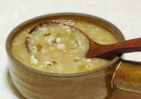Hạt Ý Dĩ Cho Bé Ăn Dặm: Lợi Ích, Cách Chế Biến & Lưu Ý Quan Trọng