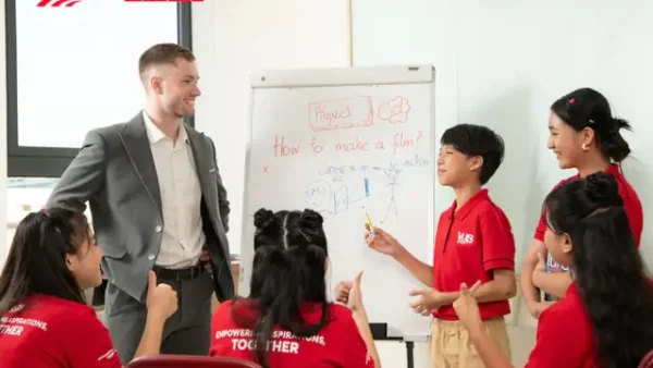 Học Phí VUS Cho Bé: Cập Nhật Chi Tiết, So Sánh Và Lời Khuyên Hữu Ích